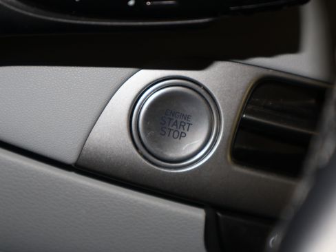 Used 2025 Hyundai Palisade SEL image 25