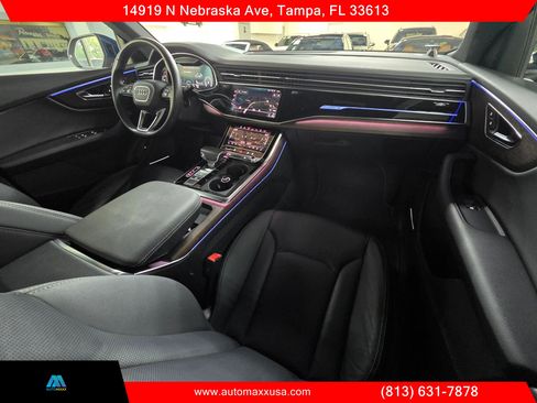Used 2019 Audi Q8 Prestige AWD/4WD image 35