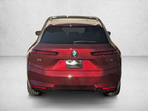 New 2026 BMW iX xDrive60 image 8