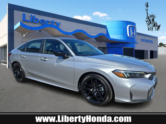 Used 2025 Honda Civic Sport image 1