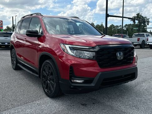 Used 2023 Honda Passport Elite image 2