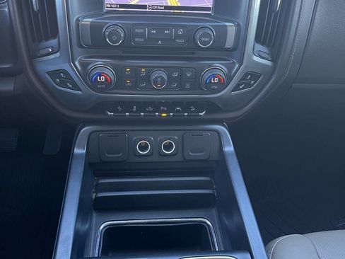 Used 2018 Chevrolet Silverado 1500 LTZ Z71 w/ Centennial Edition image 10