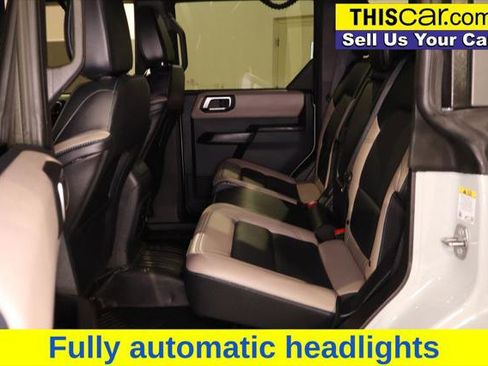 Used 2024 Ford Bronco Wildtrak image 21