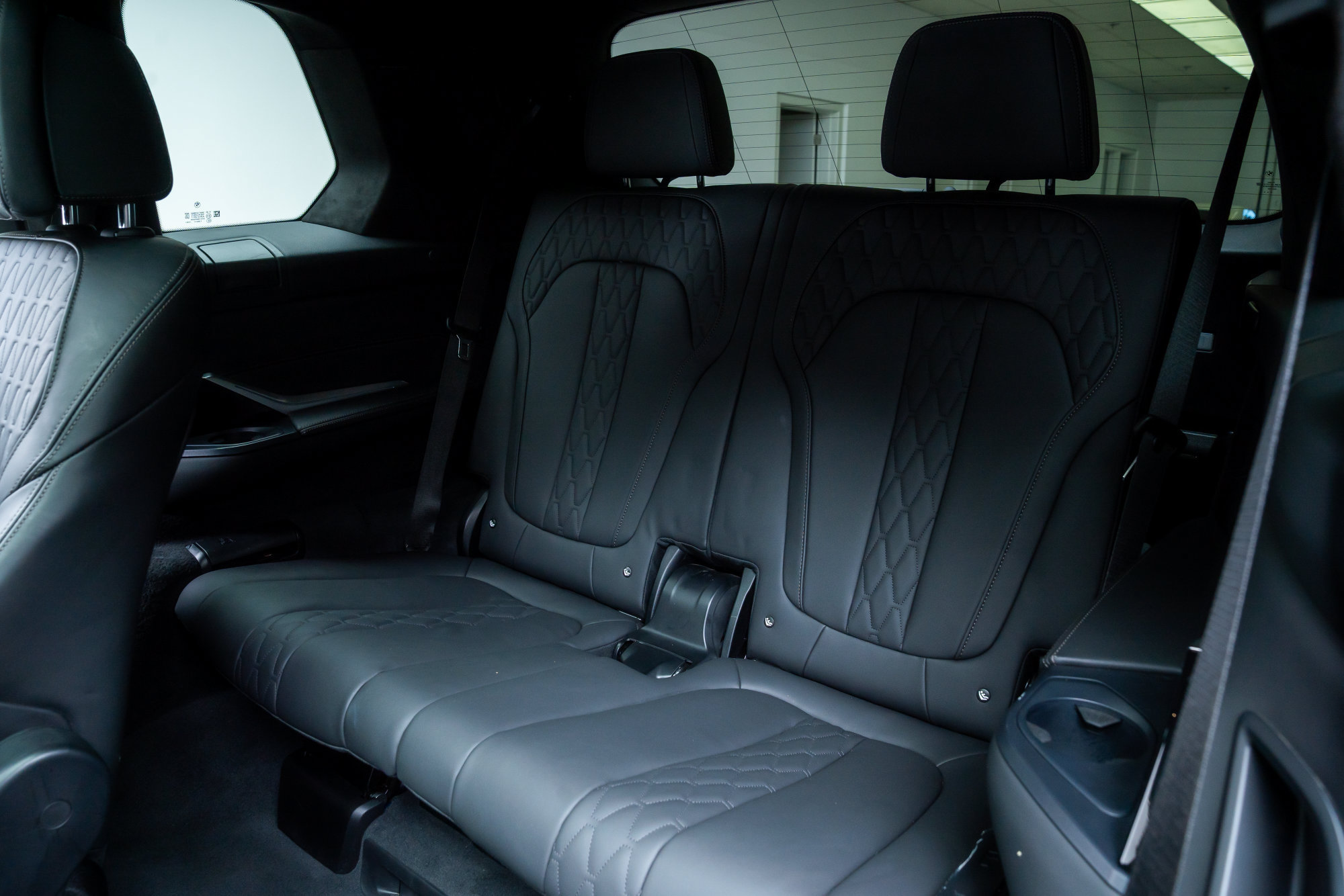 Used 2024 BMW X7 M60i w/ Executive Package AWD/4WD image 25