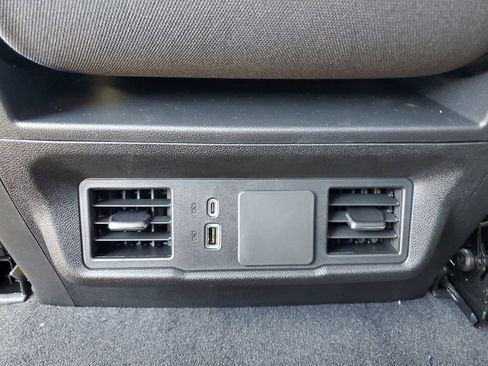 New 2026 Chevrolet Silverado 1500 Custom Trail Boss w/ LPO, Dark Essentials Package image 12