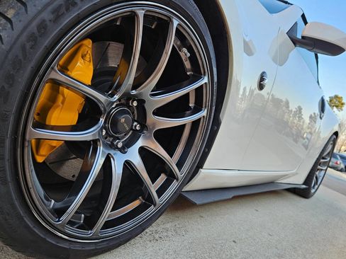 Used 2010 Nissan 370Z Touring w/ Sport Pkg image 8