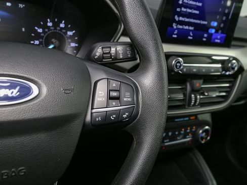 Used 2020 Ford Escape SE FWD image 28