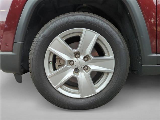 Used 2022 Jeep Compass Latitude w/ Convenience Group FWD image 14