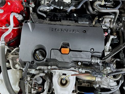 Used 2024 Honda Civic Sport image 31