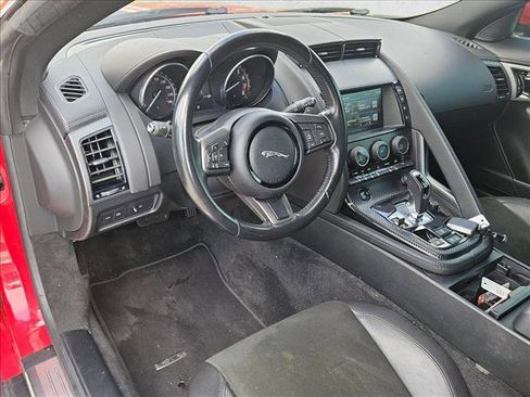 Used 2017 Jaguar F-TYPE Coupe image 10