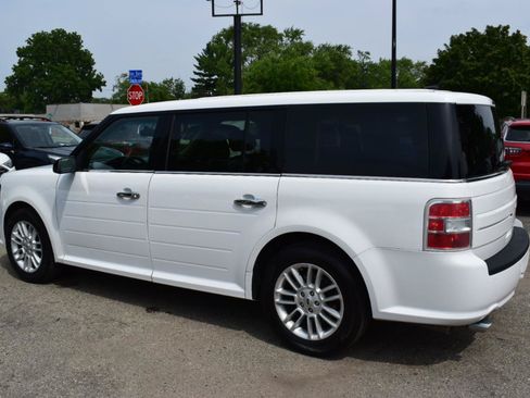 Used 2019 Ford Flex SEL w/ Equipment Group 202A AWD/4WD image 8
