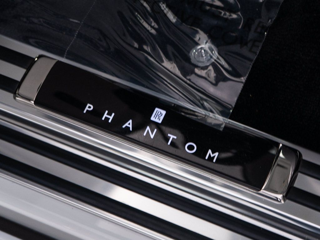 Certified 2023 Rolls-Royce Phantom Sedan RWD image 14