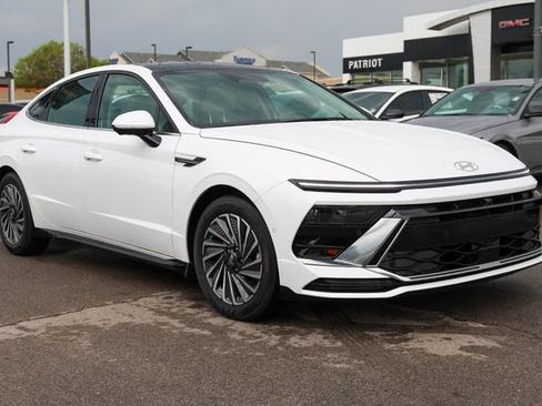 New 2026 Hyundai Sonata Limited image 1