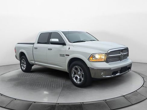 Used 2018 RAM 1500 Laramie w/ Convenience Group image 7
