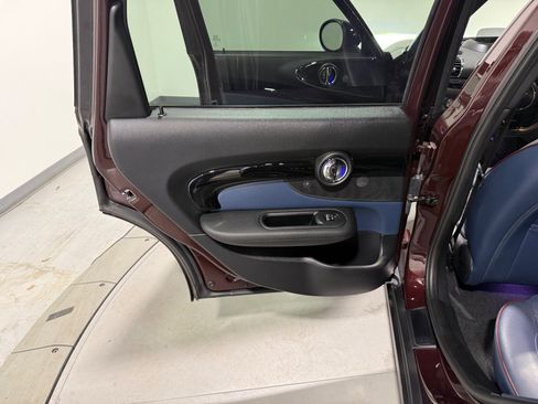 Used 2019 MINI Cooper Clubman S w/ Driver Assistance Package image 42