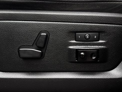 Used 2018 RAM 2500 Laramie AWD/4WD image 20
