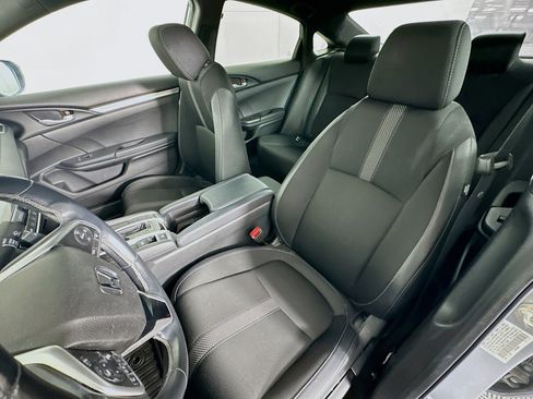 Used 2019 Honda Civic Sport image 13