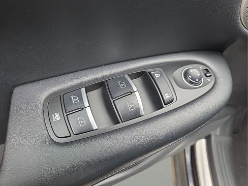 Used 2021 INFINITI QX50 Sensory FWD image 15