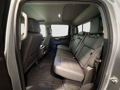 Used 2025 GMC Sierra 1500 Elevation w/ Elevation Premium Package AWD/4WD image 23