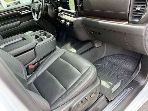Used 2022 GMC Sierra 1500 SLT image 21