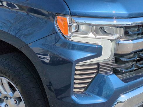 Certified 2023 Chevrolet Silverado 1500 LT image 11