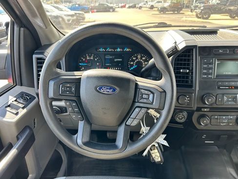 Used 2016 Ford F150 XL w/ Equipment Group 101A Mid AWD/4WD image 10