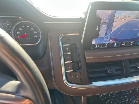 Used 2021 Chevrolet Tahoe High Country w/ Premium Package RWD image 27