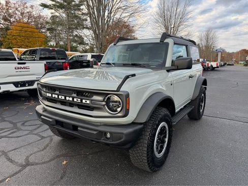 Certified 2022 Ford Bronco Big Bend w/ Sasquatch Package image 1