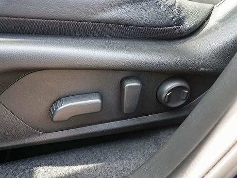 Certified 2025 Subaru Forester Limited image 21