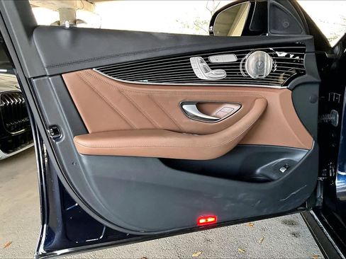 Used 2022 Mercedes-Benz E 53 AMG AMG E 53 image 21