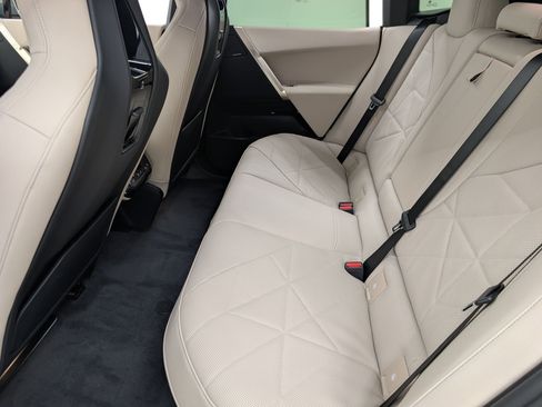 New 2026 BMW iX xDrive60 image 15