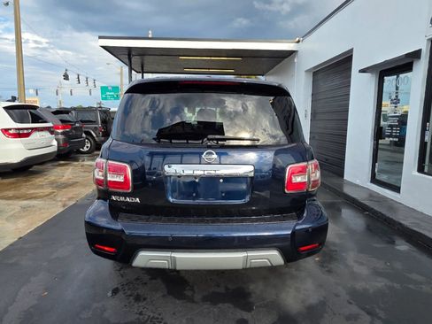 Used 2017 Nissan Armada SV image 3