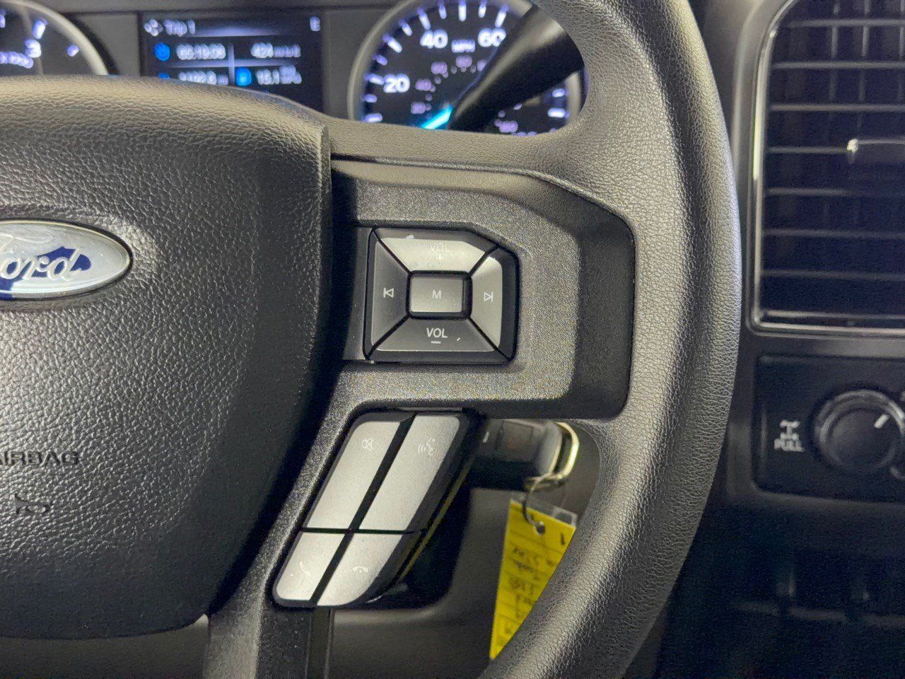 Used 2019 Ford F250 XLT w/ XLT Value Package AWD/4WD image 19