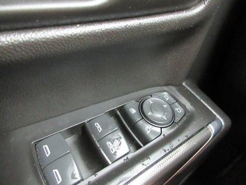 Used 2021 GMC Sierra 1500 AT4 AWD/4WD image 30