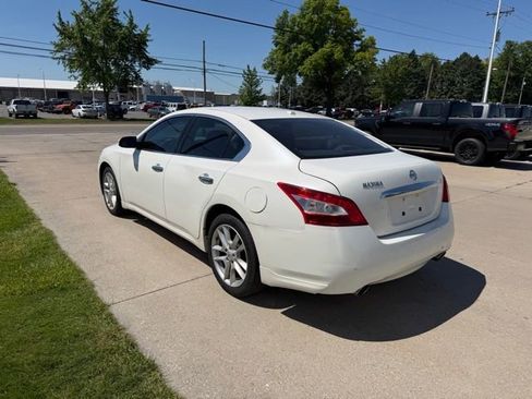 Used 2011 Nissan Maxima 3.5 SV w/ Cold Pkg FWD image 7