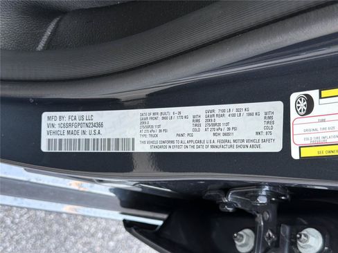 New 2026 RAM 1500 Express AWD/4WD image 31