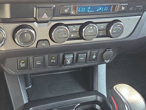 Used 2020 Toyota Tacoma TRD Pro image 19