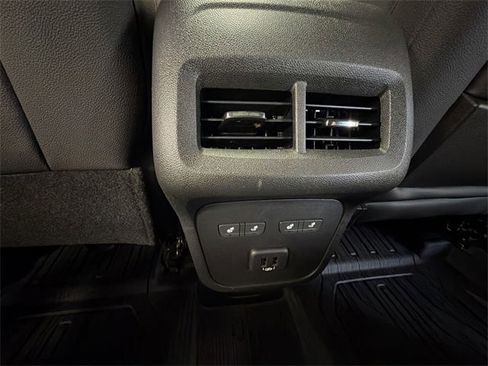 Used 2019 GMC Terrain Denali w/ Advanced Safety Package image 57