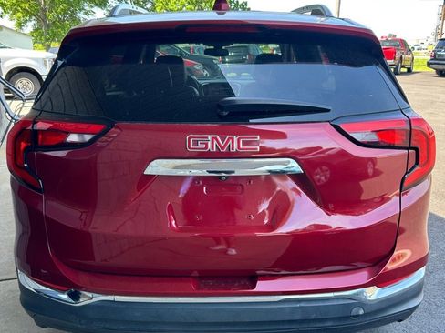 Used 2019 GMC Terrain SLT FWD image 4