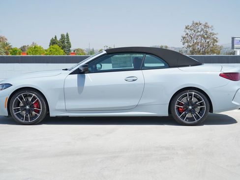 New 2026 BMW M440i Convertible w/ Premium Package RWD image 5
