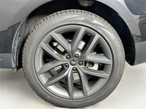 Used 2025 Land Rover Range Rover Sport SE image 29