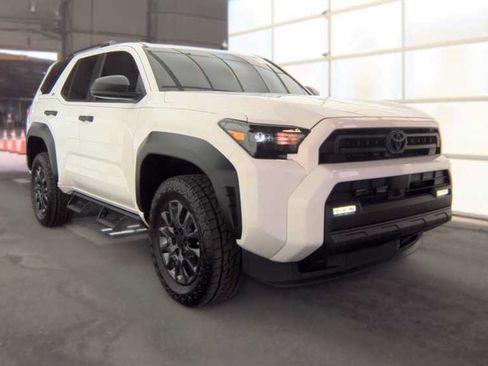 Used 2025 Toyota 4Runner SR5 RWD image 2