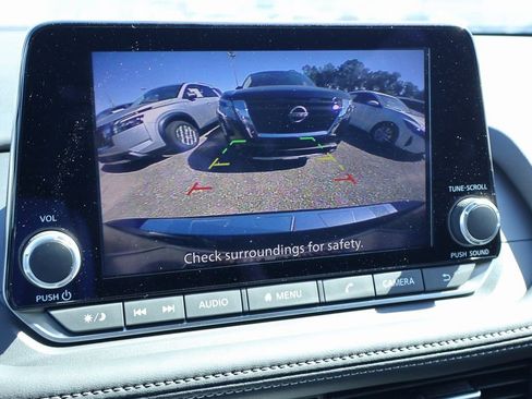 New 2026 Nissan Rogue SV image 4