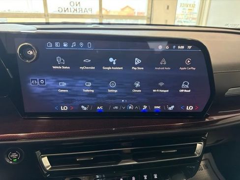 Used 2026 Chevrolet Traverse Z71 AWD/4WD image 25