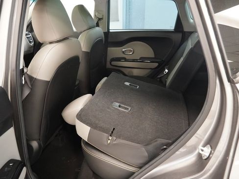 Used 2016 Kia Soul + w/ Primo Package image 22