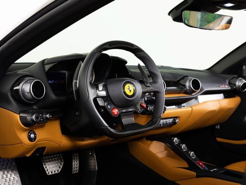 Used 2023 Ferrari 812 GTS RWD image 29