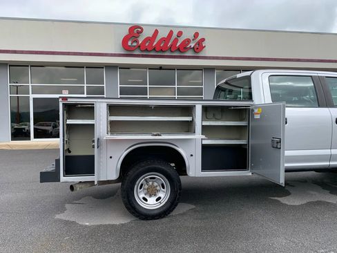 Used 2017 Ford F350 XL image 29