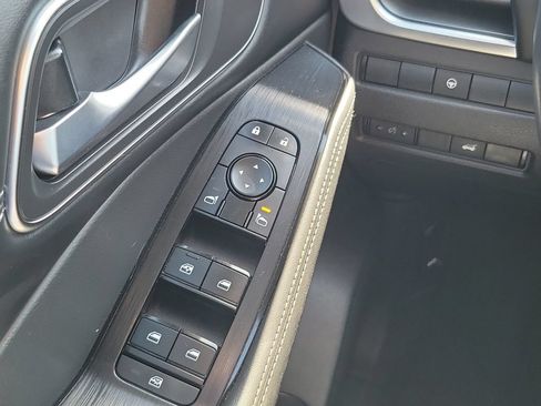 Used 2021 Nissan Rogue SV w/ Premium Package FWD image 20