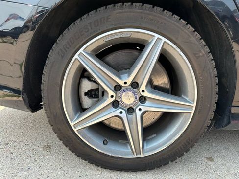 Used 2017 Mercedes-Benz E 400 4MATIC Wagon image 9