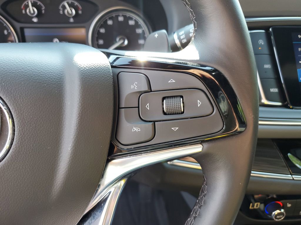 Used 2023 Buick Enclave Essence w/ Sport Touring Edition AWD/4WD image 23